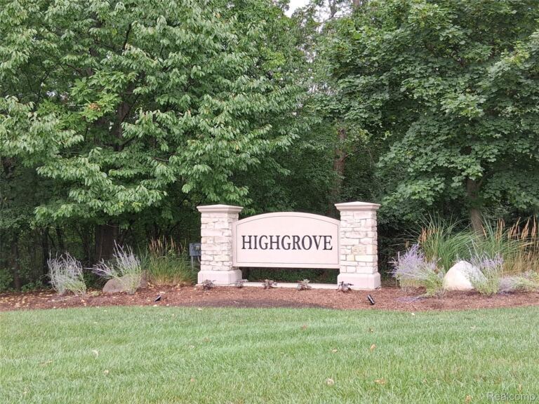 lot 21 Burlwood Cir, Grand Blanc