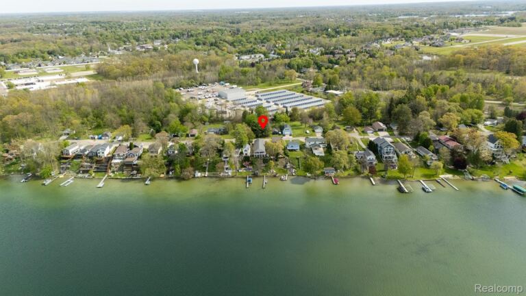 0 Dooley Dr, Fenton
