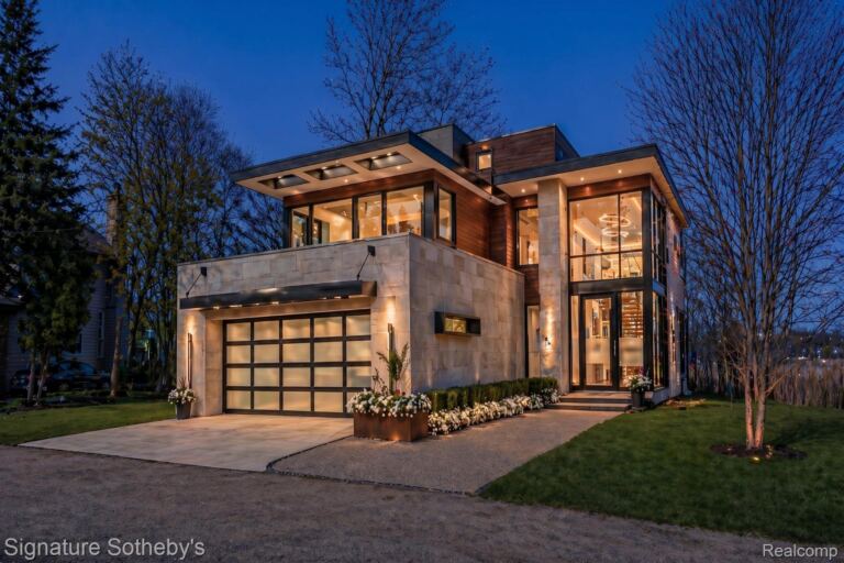 1105 Oregon Blvd, Waterford
