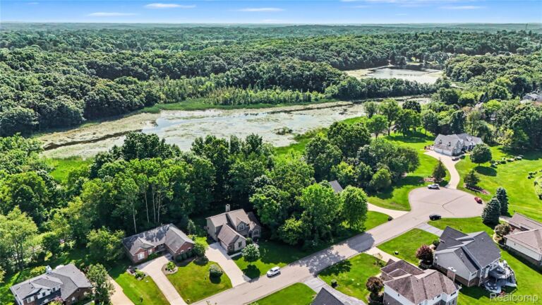 Homesite #15 Olivia Dr, Milford