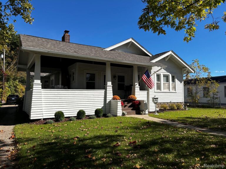 816 E Grand River Ave, Howell