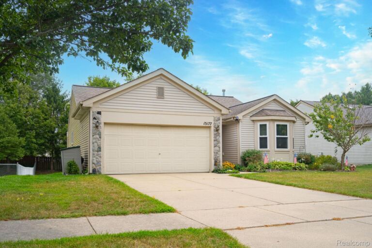 15177 Seeley Dr, Holly Village