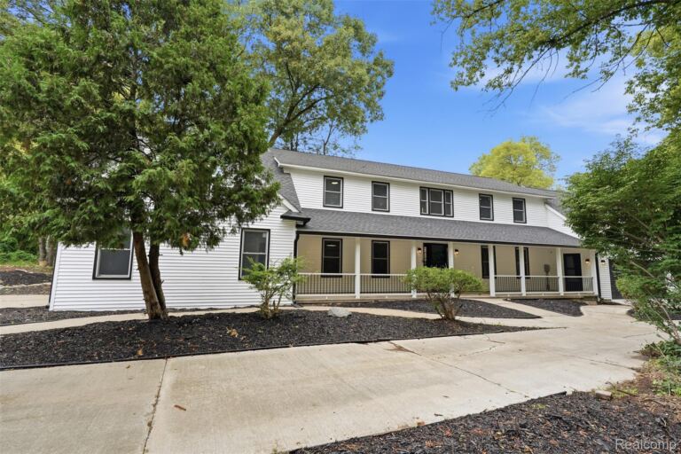 1968 Kellogg Rd, Genoa Township