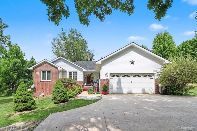 2575 County Farm Rd, Marion Township