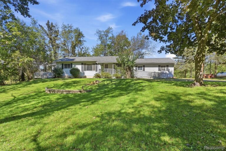 4238 Norton Rd, Marion Township