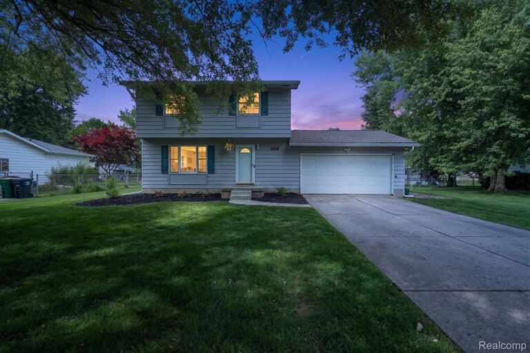 5521 Independence Colony Rd, Grand Blanc