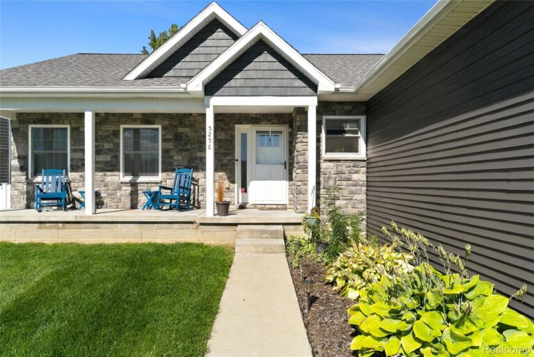 5256 Northwood Rd, Grand Blanc