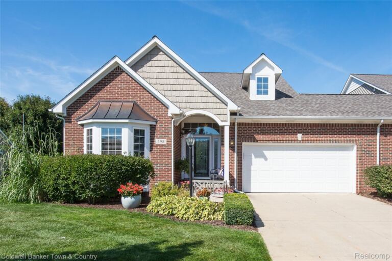 398 Delmar Ct, Highland