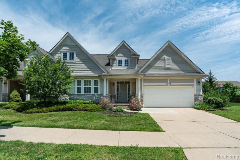 2230 Palmetto, Commerce Charter Township