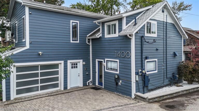1400 Rossdale Dr, Waterford
