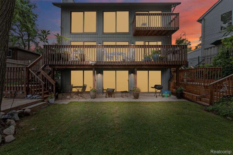 4616 Cass Elizabeth Rd, Waterford