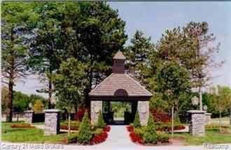 8012 Bridle Path Ct, Grand Blanc