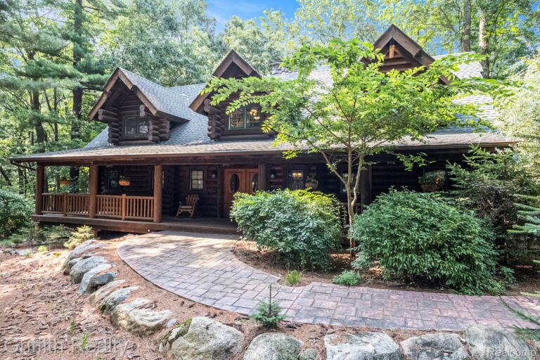 11245 Guyn Dr, Brighton