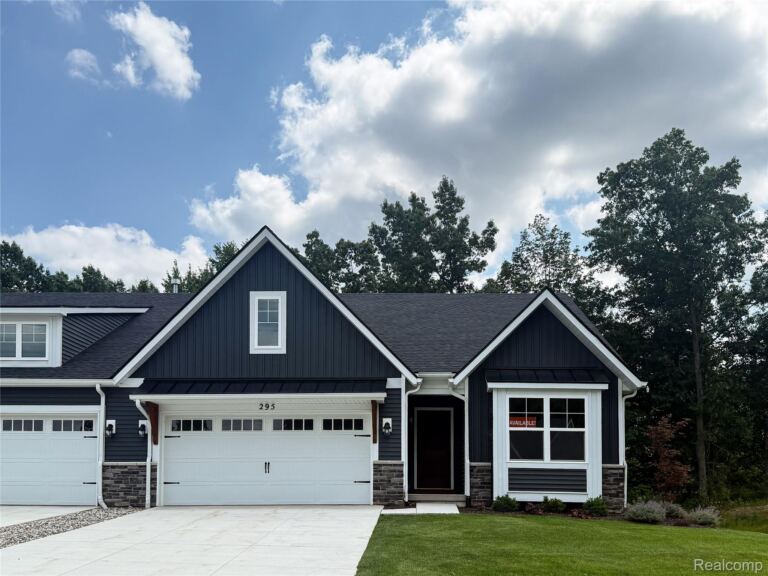 295 Canyon Creek Ct, Marion Township