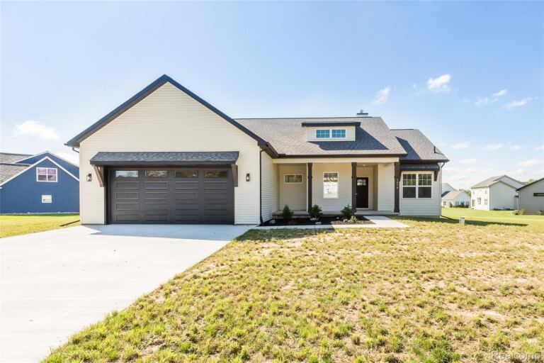 2878 Clivedon Rd, Marion Township