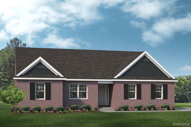 26643 Triple Crown Ct, South Lyon