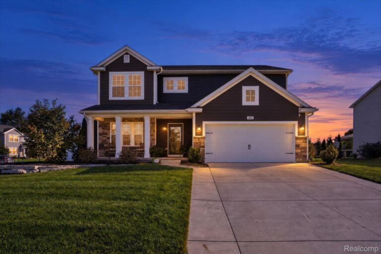 1031 Autumn Park Trl, Marion Township