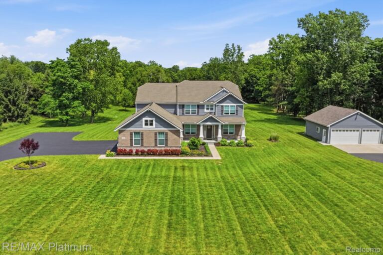 1885 Euler Rd, Brighton