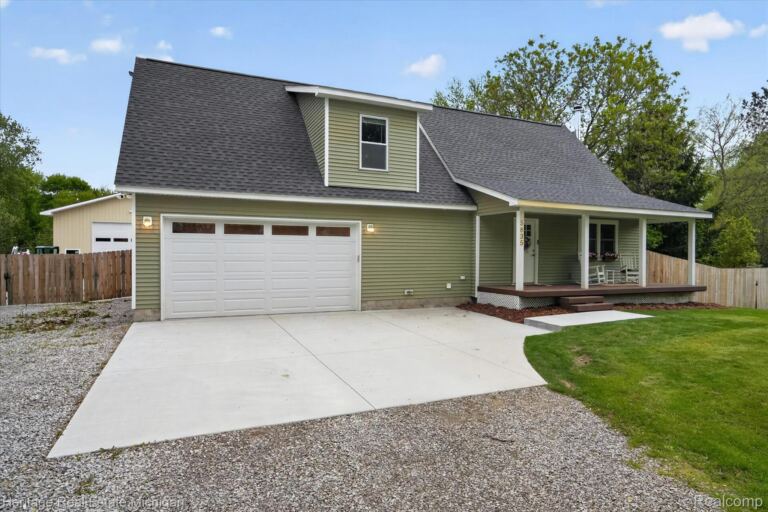 5835 Warner Rd, Howell