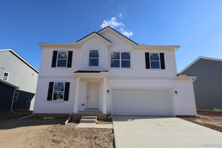 4145 Sedgeview Cir, Howell Township