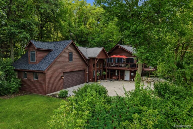 9317 Lovejoy Rd, Cohoctah and Deerfield