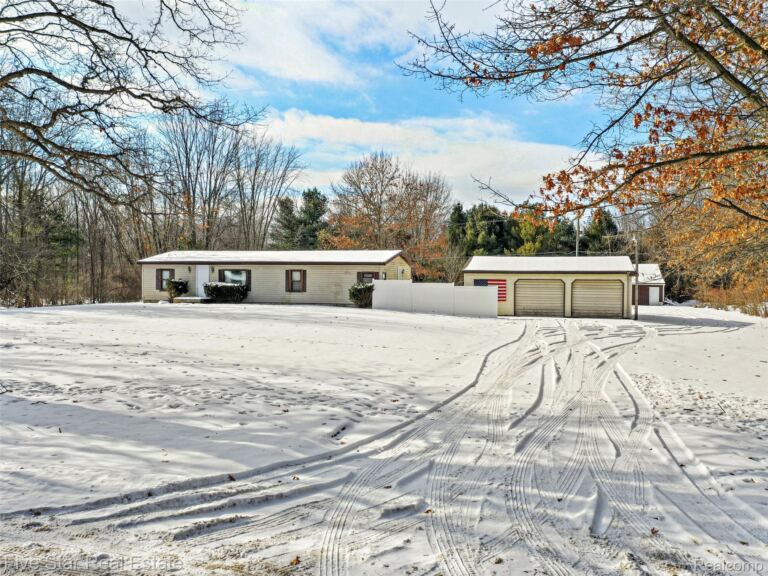 2185 Armond Rd, Howell