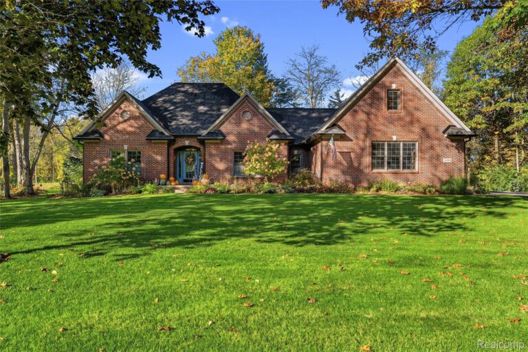 3394 Outback Trl, Putnam Township