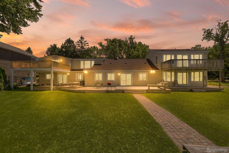 1794 S Hughes Rd, Brighton