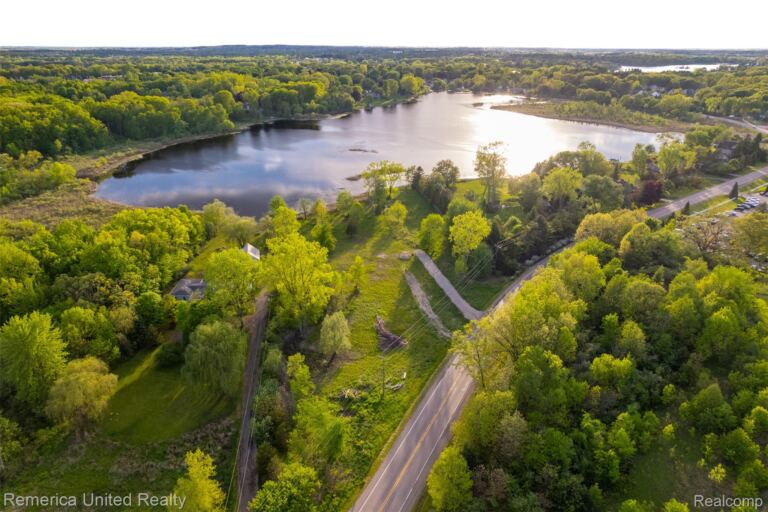 Lot 17 VL Golf Club, Oceola Township