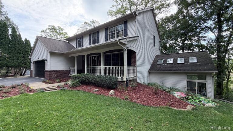 7500 Welle Rd, Hamburg Township