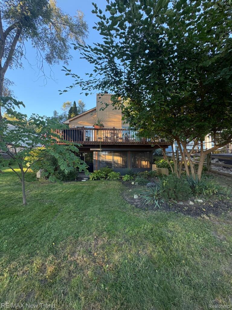 2475 Jackson Blvd, Highland