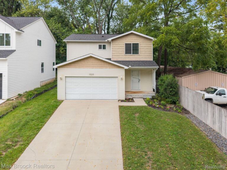 1020 Oregon Blvd, Waterford