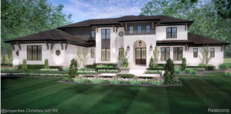 5620 Inkster Rd, West Bloomfield