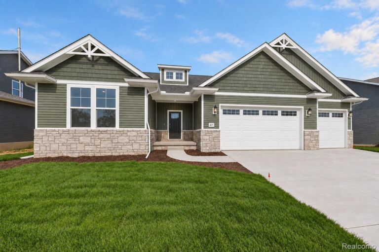617 Round Rock Dr, Marion Township