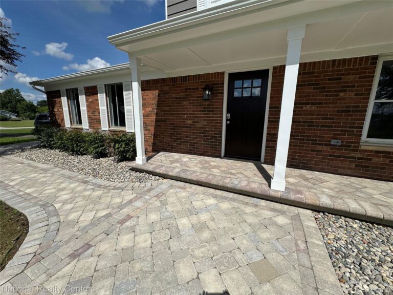 4109 Loves Creek, Marion Township