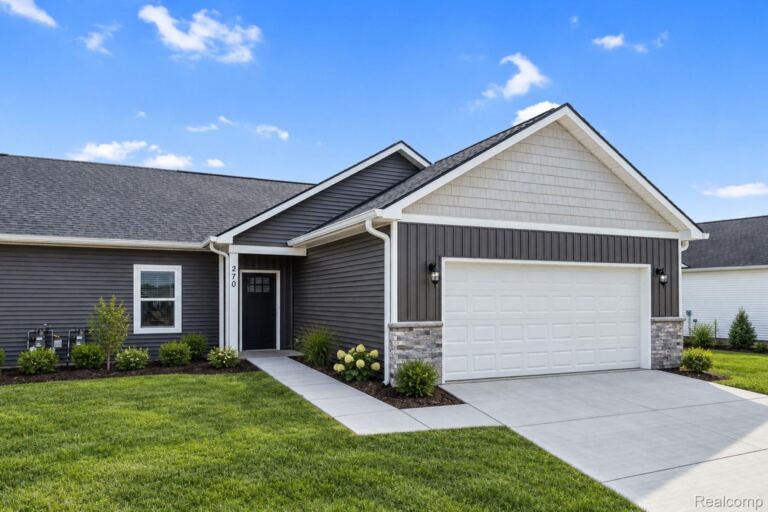 2295 Gilder Dr, Marion Township