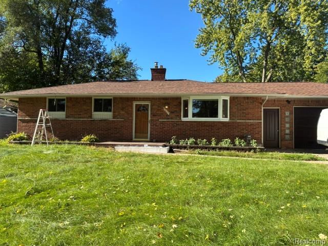 3825 Breaker, Waterford