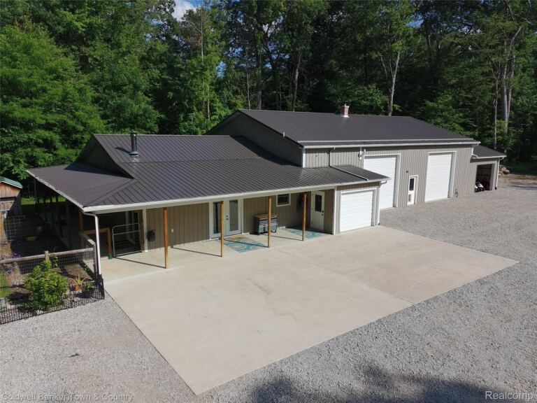 6150 Fleming Rd, Cohoctah and Deerfield