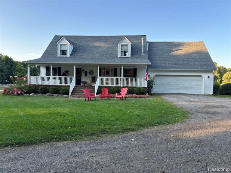 9074 White Rd, Cohoctah and Deerfield